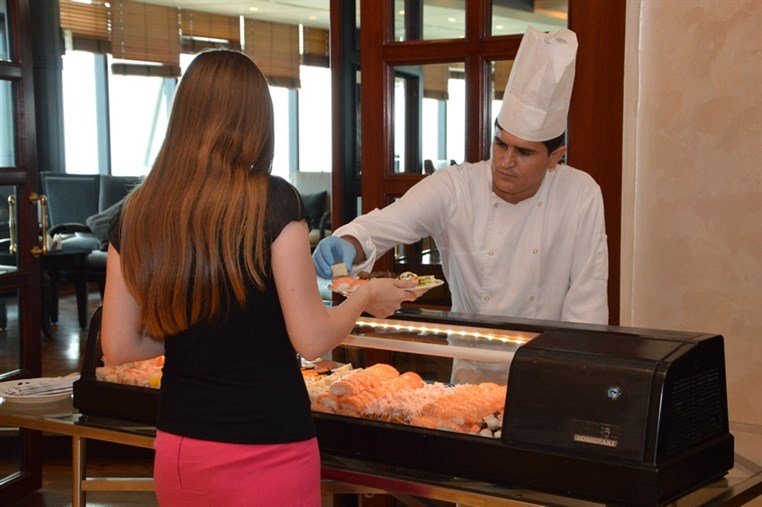 Le Ciel Sunday Buffet 